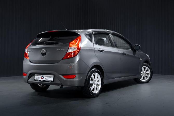 Hyundai Solaris I с пробегом 2012 года, цена 780 000 рублей, 97530 км, хэтчбек, Автокод Объявления