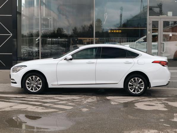 Hyundai Genesis II с пробегом 2014 года, цена 2 100 000 рублей, 230394 км, седан, Автокод Объявления
