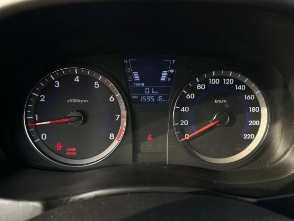 Hyundai Solaris I с пробегом 2013 года, цена 780 000 рублей, 159516 км, хэтчбек, Автокод Объявления