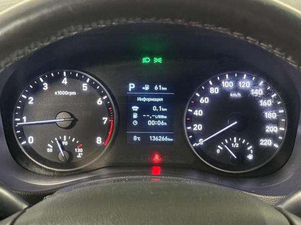 Hyundai Solaris II с пробегом 2017 года, цена 1 185 000 рублей, 136266 км, седан, Автокод Объявления