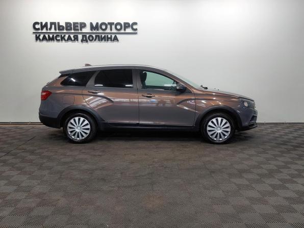 Lada (ВАЗ) Vesta I с пробегом 2019 года, цена 840 000 рублей, 232000 км, универсал, Автокод Объявления