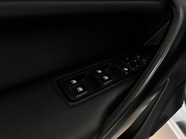 Lada (ВАЗ) Vesta I Рестайлинг (NG) с пробегом 2023 года, цена 1 230 000 рублей, 32263 км, седан, Автокод Объявления