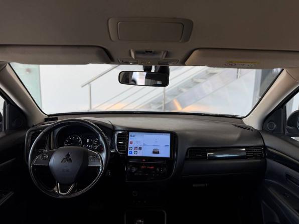 Mitsubishi Outlander III Рестайлинг 3 с пробегом 2019 года, цена 2 099 900 рублей, 165000 км, внедорожник, Автокод Объявления