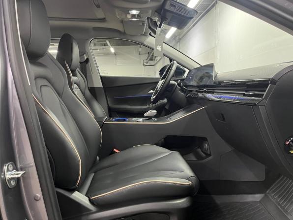 Omoda C5 I Рестайлинг с пробегом 2024 года, цена 2 190 000 рублей, 5867 км, внедорожник, Автокод Объявления