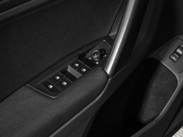 Volkswagen Tiguan II с пробегом 2016 года, цена 2 198 900 рублей, 137310 км, внедорожник, Автокод Объявления