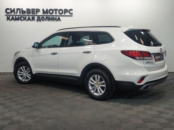 Hyundai Santa Fe III Рестайлинг с пробегом 2017 года, цена 2 440 000 рублей, 124000 км, внедорожник, Автокод Объявления