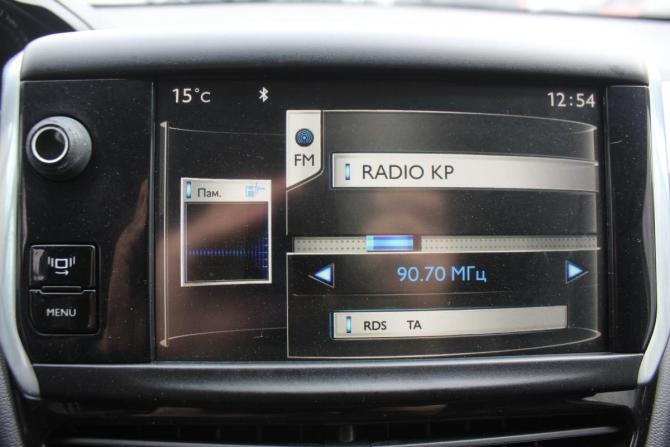 Peugeot 208 I с пробегом 2013 года, цена 665 000 рублей, 134512 км, хэтчбек, Автокод Объявления