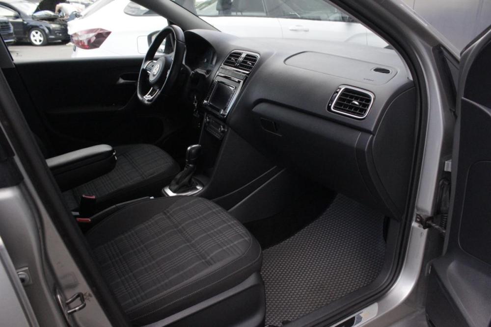 Volkswagen Polo V Рестайлинг Брянск  - изображение 8