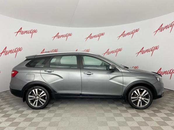 Lada (ВАЗ) Vesta I с пробегом 2017 года, цена 1 075 000 рублей, 125842 км, универсал, Автокод Объявления