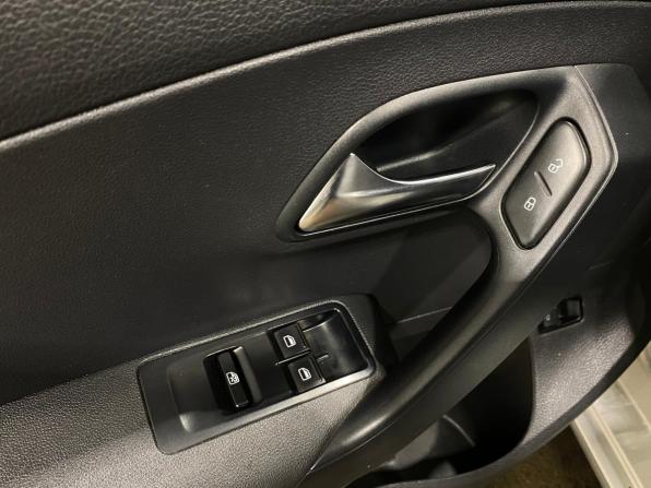 Volkswagen Polo V с пробегом 2011 года, цена 700 000 рублей, 125131 км, седан, Автокод Объявления
