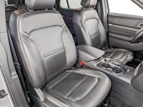 Ford Explorer V Рестайлинг с пробегом 2018 года, цена 3 725 000 рублей, 47253 км, внедорожник, Автокод Объявления
