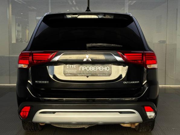 Mitsubishi Outlander III Рестайлинг 3 с пробегом 2018 года, цена 1 610 000 рублей, 217481 км, внедорожник, Автокод Объявления