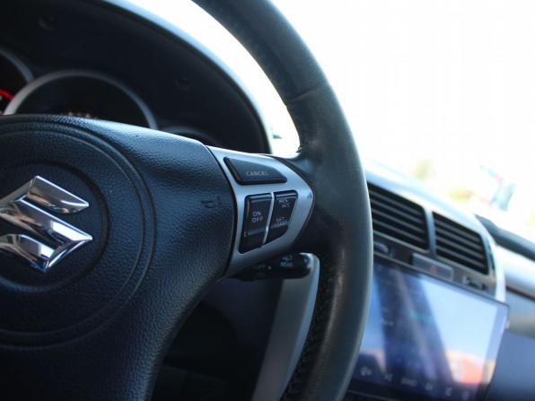 Suzuki Grand Vitara II Рестайлинг с пробегом 2011 года, цена 1 279 000 рублей, 145350 км, внедорожник, Автокод Объявления