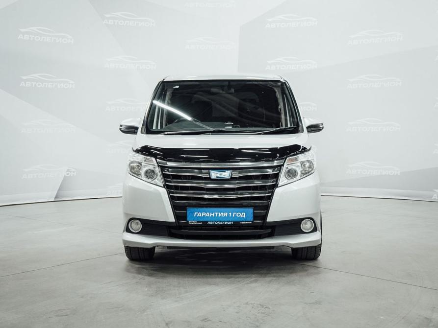Toyota Noah III (R80) Новосибирск  - изображение 3