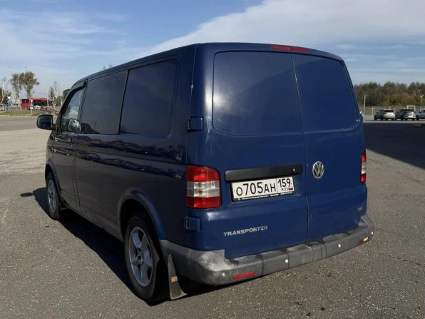Volkswagen Transporter T5 Рестайлинг с пробегом 2012 года, цена 1 319 000 рублей, 416342 км, минивэн, Автокод Объявления