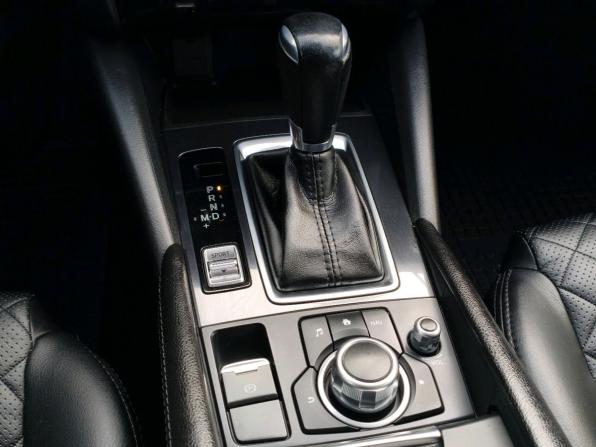 Mazda 6 III (GJ) Рестайлинг с пробегом 2017 года, цена 1 790 000 рублей, 142501 км, седан, Автокод Объявления