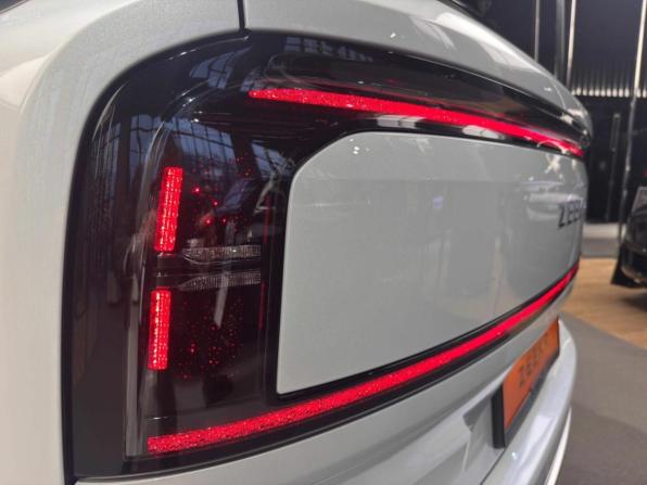 Новый Zeekr 9X 2026 года, цена 13 200 000 рублей, внедорожник, Автокод Объявления