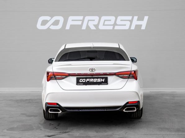Toyota Avalon V Рестайлинг с пробегом 2022 года, цена 3 379 000 рублей, 43720 км, седан, Автокод Объявления