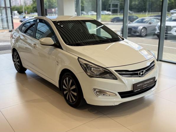 Hyundai Solaris I Рестайлинг с пробегом 2016 года, цена 890 000 рублей, 223000 км, седан, Автокод Объявления