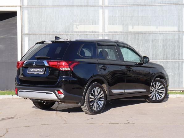 Mitsubishi Outlander III Рестайлинг 3 с пробегом 2020 года, цена 2 350 000 рублей, 127193 км, внедорожник, Автокод Объявления