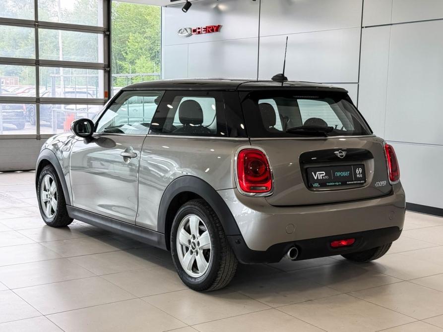 Mini Hatch III (F55/F56) Рестайлинг Тверь  - изображение 4