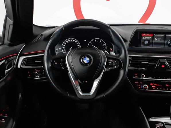 BMW 5 серии VII (G30/G31/G38) с пробегом 2019 года, цена 4 018 410 рублей, 69269 км, седан, Автокод Объявления