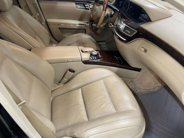 Mercedes-Benz S-Класс V (W221) Рестайлинг с пробегом 2011 года, цена 1 280 000 рублей, 284267 км, седан, Автокод Объявления