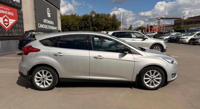 Ford Focus III Рестайлинг с пробегом 2017 года, цена 1 100 000 рублей, 166250 км, хэтчбек, Автокод Объявления