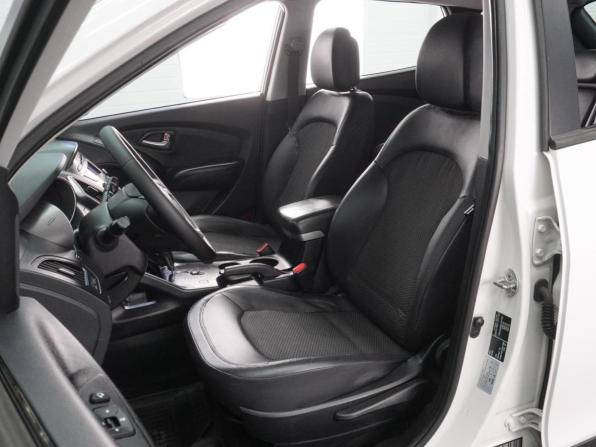 Hyundai ix35 I с пробегом 2012 года, цена 1 188 000 рублей, 177515 км, внедорожник, Автокод Объявления