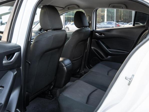 Mazda 3 III (BM) с пробегом 2013 года, цена 1 194 000 рублей, 180948 км, хэтчбек, Автокод Объявления