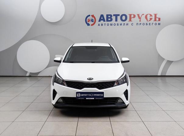 Kia Rio IV Рестайлинг с пробегом 2021 года, цена 1 579 000 рублей, 94991 км, седан, Автокод Объявления