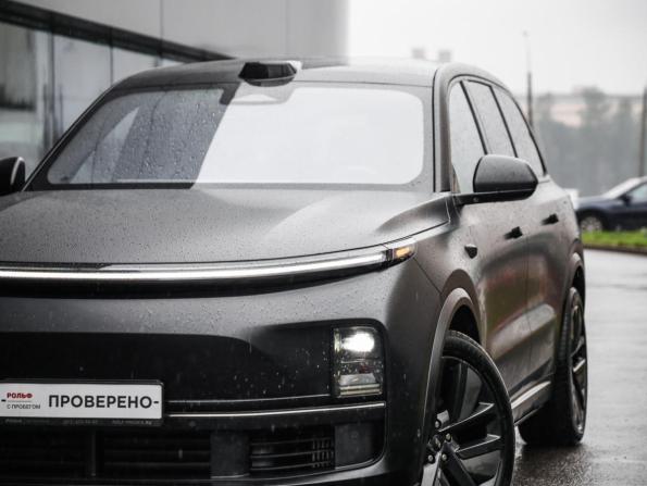 Li Auto (Lixiang) L9 I Рестайлинг с пробегом 2024 года, цена 7 399 000 рублей, 27191 км, внедорожник, Автокод Объявления