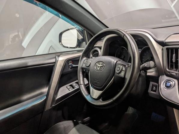Toyota RAV4 IV (XA40) Рестайлинг с пробегом 2019 года, цена 2 550 000 рублей, 139627 км, внедорожник, Автокод Объявления