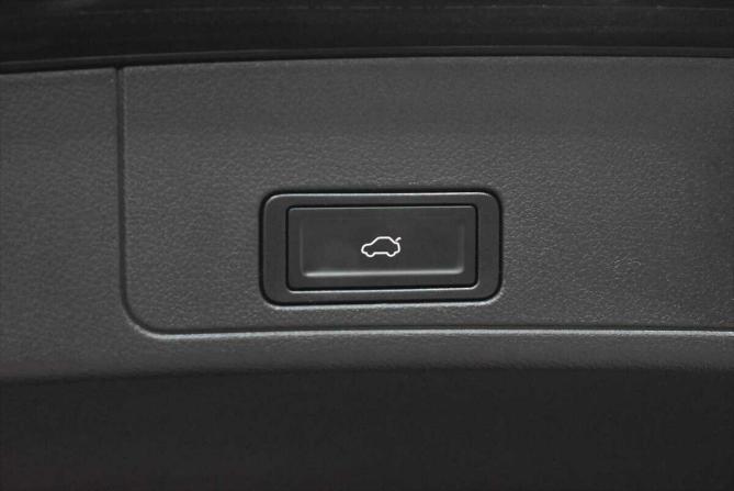 Chery Tiggo 8 Pro Max I Рестайлинг с пробегом 2023 года, цена 2 525 000 рублей, 31593 км, внедорожник, Автокод Объявления