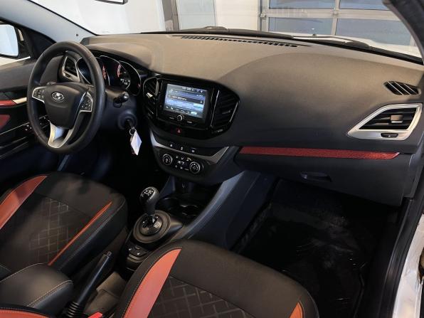 Lada (ВАЗ) Vesta I с пробегом 2019 года, цена 1 127 000 рублей, 52450 км, универсал, Автокод Объявления