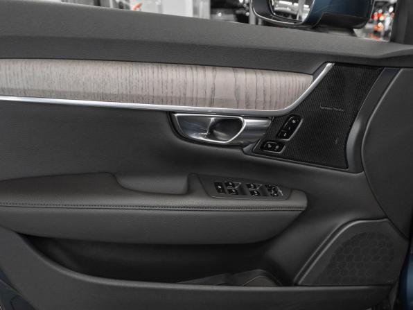 Volvo V90 Cross Country I Рестайлинг с пробегом 2020 года, цена 4 700 000 рублей, 140692 км, универсал, Автокод Объявления
