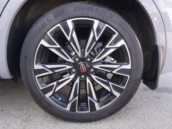 Hongqi HS5 I Рестайлинг с пробегом 2024 года, цена 3 400 000 рублей, 17265 км, внедорожник, Автокод Объявления