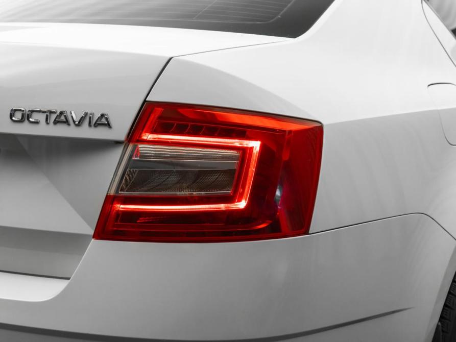 Skoda Octavia III (A7) Рестайлинг Москва  - изображение 18
