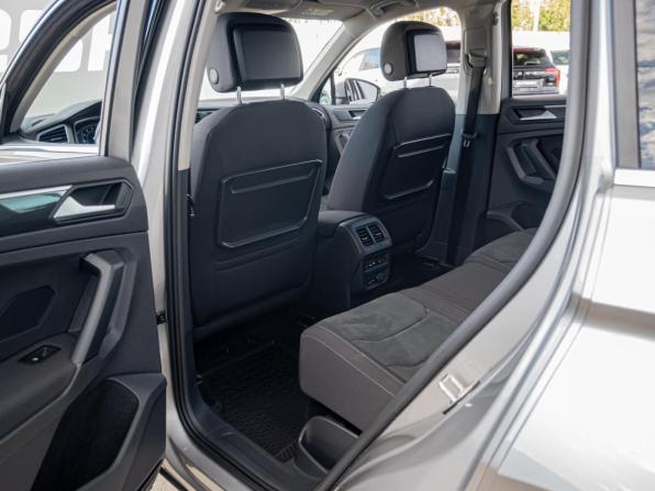 Volkswagen Tiguan II с пробегом 2019 года, цена 3 395 000 рублей, 81882 км, внедорожник, Автокод Объявления