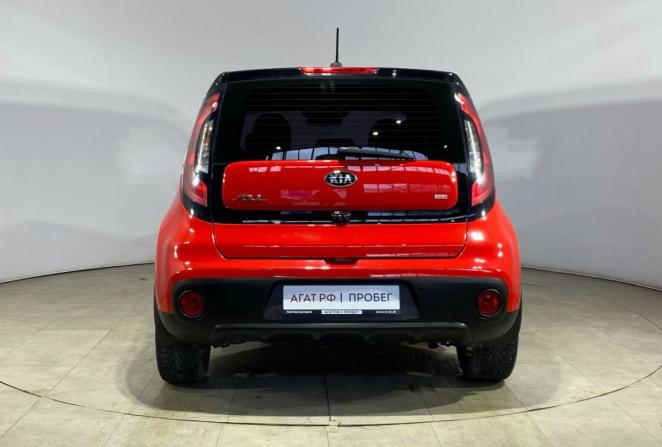 Kia Soul II Рестайлинг с пробегом 2018 года, цена 1 430 000 рублей, 135448 км, хэтчбек, Автокод Объявления