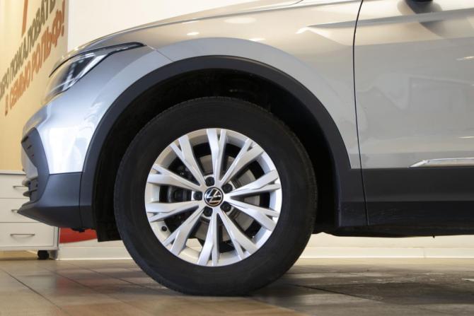 Volkswagen Tiguan II Рестайлинг с пробегом 2020 года, цена 2 449 000 рублей, 55178 км, внедорожник, Автокод Объявления