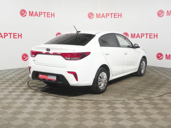 Kia Rio IV с пробегом 2018 года, цена 1 299 000 рублей, 91400 км, седан, Автокод Объявления