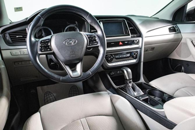 Hyundai Sonata VII (LF) Рестайлинг с пробегом 2017 года, цена 1 979 000 рублей, 81895 км, седан, Автокод Объявления