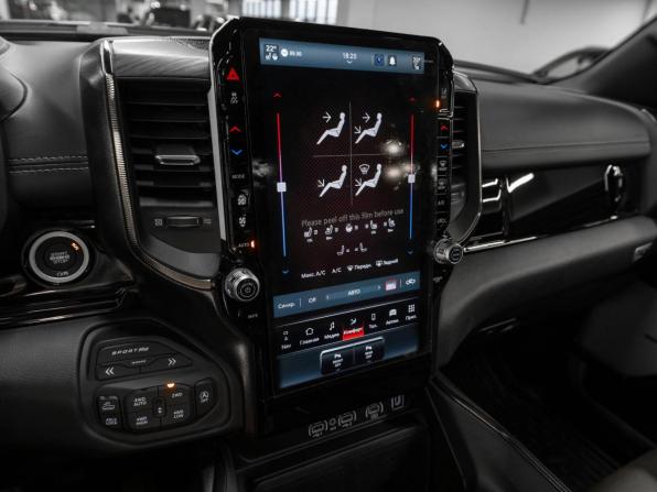 Ram 1500 V Рестайлинг с пробегом 2024 года, цена 8 900 000 рублей, 50 км, пикап, Автокод Объявления