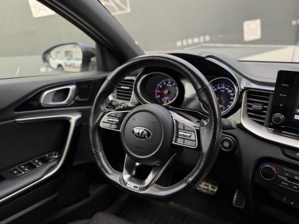 Kia Proceed I с пробегом 2021 года, цена 2 050 000 рублей, 75386 км, универсал, Автокод Объявления