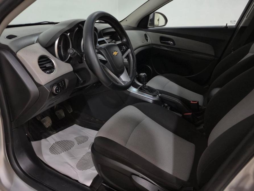 Chevrolet Cruze I Альметьевск  - изображение 9