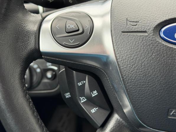 Ford Kuga II с пробегом 2013 года, цена 1 217 000 рублей, 176235 км, внедорожник, Автокод Объявления