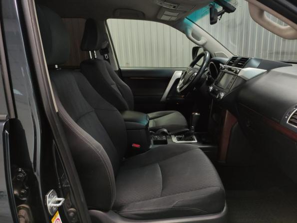 Toyota Land Cruiser Prado 150 Series Рестайлинг 1 с пробегом 2013 года, цена 3 685 000 рублей, 131500 км, внедорожник, Автокод Объявления