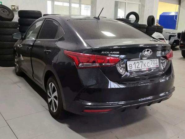 Hyundai Solaris II Рестайлинг с пробегом 2021 года, цена 1 470 000 рублей, 155464 км, седан, Автокод Объявления