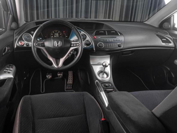 Honda Civic VIII с пробегом 2006 года, цена 569 000 рублей, 309628 км, хэтчбек, Автокод Объявления